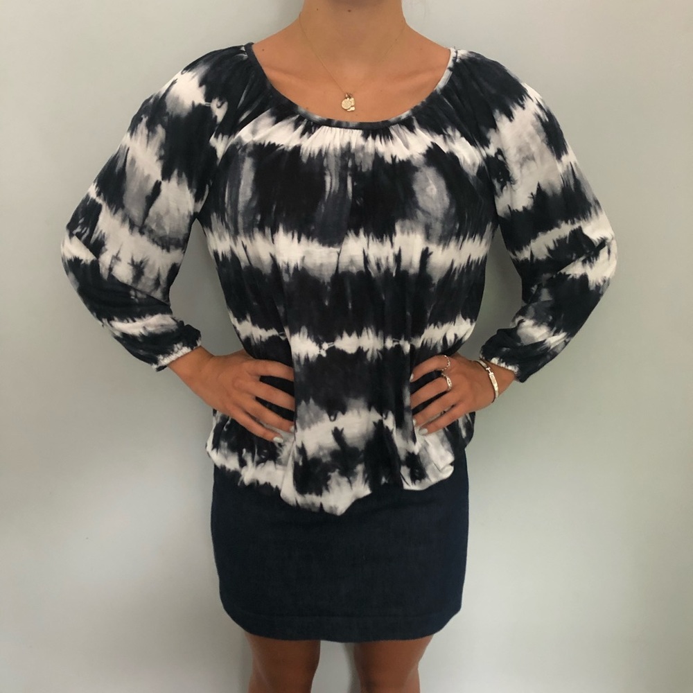 Michael Kors tie dye shirt. - Picture 4 of 5